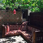 Ada 2* Çeşme