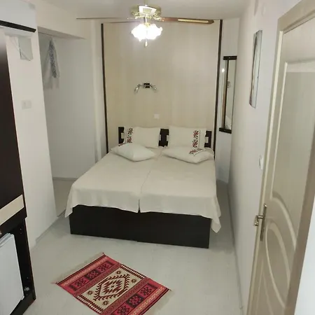 Ada فندق مبيت وإفطار
