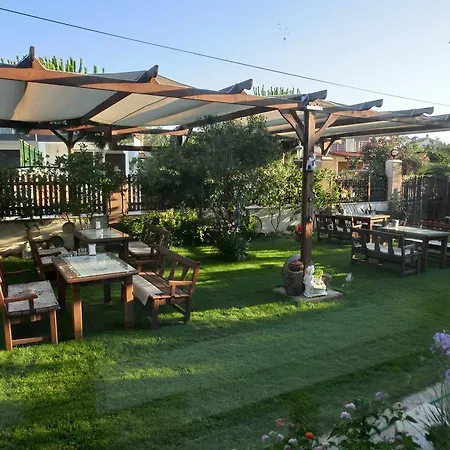 Ada فندق مبيت وإفطار 2*