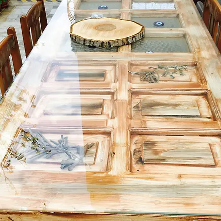 فندق مبيت وإفطار Ada Çeşme