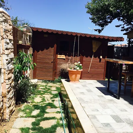 Ada 2* Çeşme
