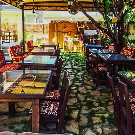 Ada 2* Çeşme