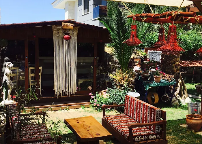 Ada Bed & Breakfast 2*