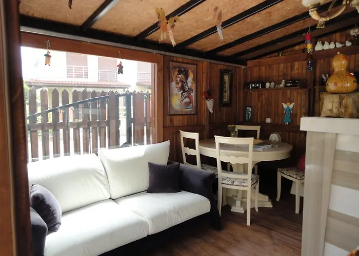 Alojamento de Acomodação e Pequeno-almoço Ada 2*